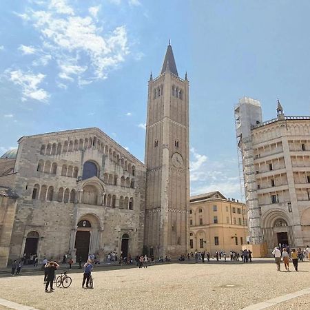 Apartament Luxury 5 Al Duomo Di Parma Zewnętrze zdjęcie