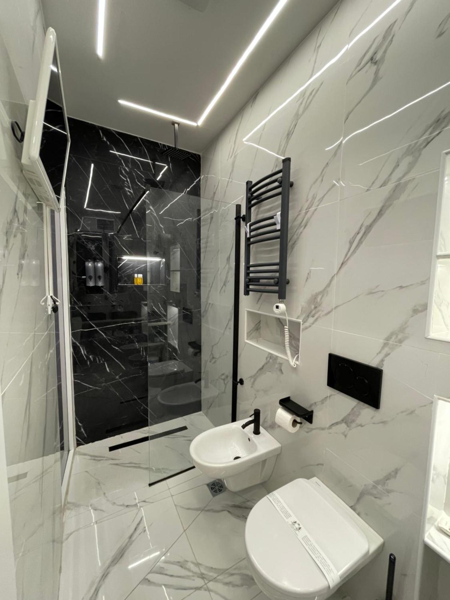 Apartament Luxury 5 Al Duomo Di Parma Zewnętrze zdjęcie